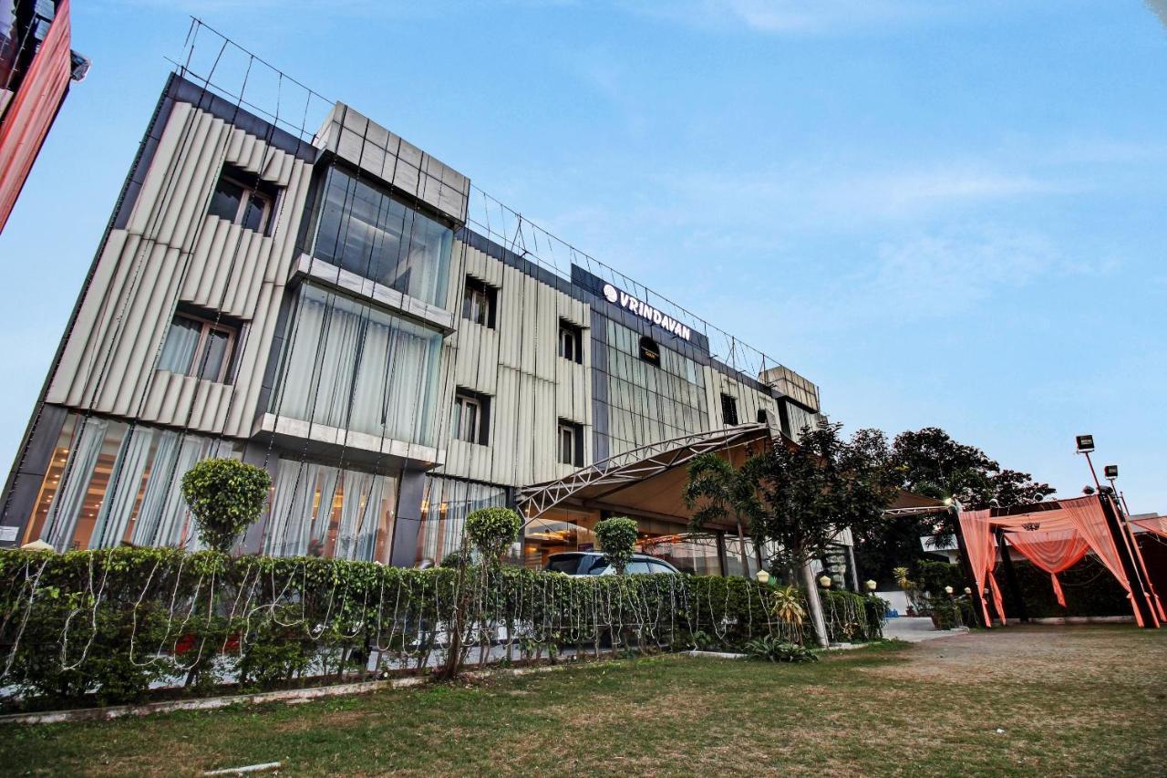 Townhouse Oak 46940 Hotel Vrindavan Sultānpur Eksteriør bilde